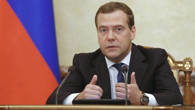 Медведев: Виновных в поставках грязной нефти в Беларусь могут привлечь к уголовной ответственности