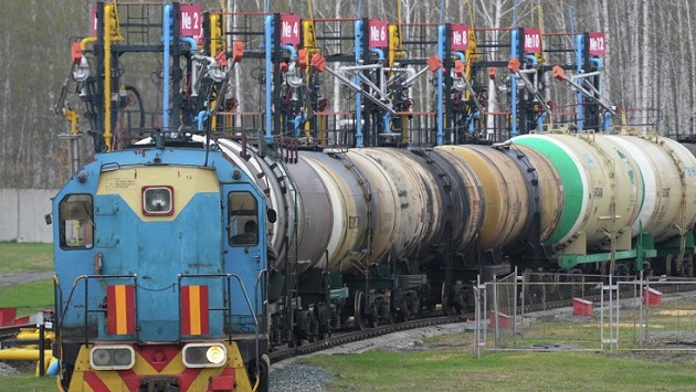 Импорт белорусского бензина на Украину упал на 25% за полгода