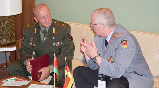Беларусь и Германия обсудили перспективы сотрудничества в области миротворческой подготовки