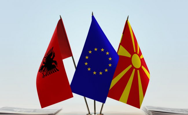 Берлин поддержал начало преговоров о вступлении Албании и Северной Македонии в ЕС