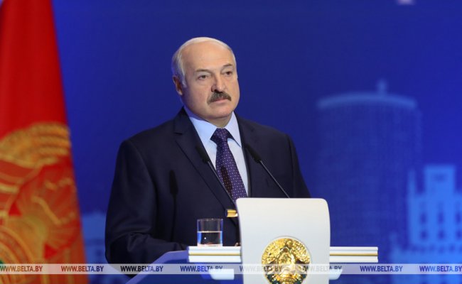 Лукашенко призвал небольшие государства заявить о себе перед великими державами