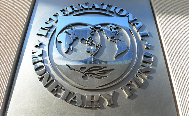 Беларусь обратилась к МВФ с просьбой получит кредит в размере 900 млн долларов