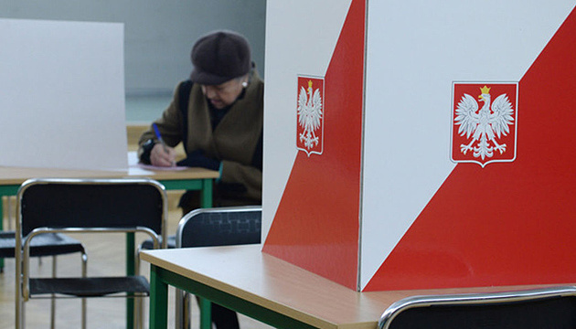 Сейм Польши выступил против почтового голосования за президента в мае