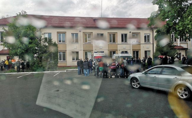 Бобруйские медики устроили протест против съемочной группы «Беларусь-1»