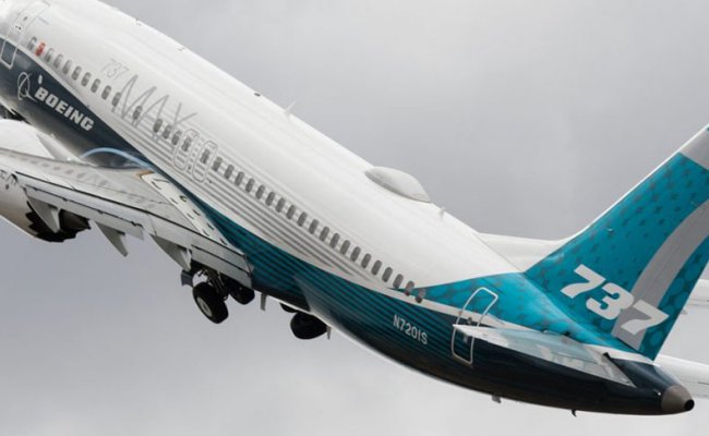 Корпорация Boeing возобновила производство лайнеров