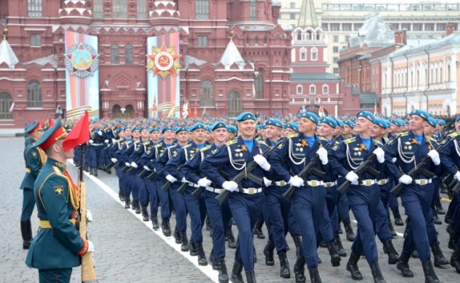Власти России пригласили Минобороны Беларуси на парад в Москву