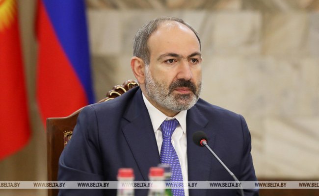 Премьер-министр Армении вылечился от коронавируса
