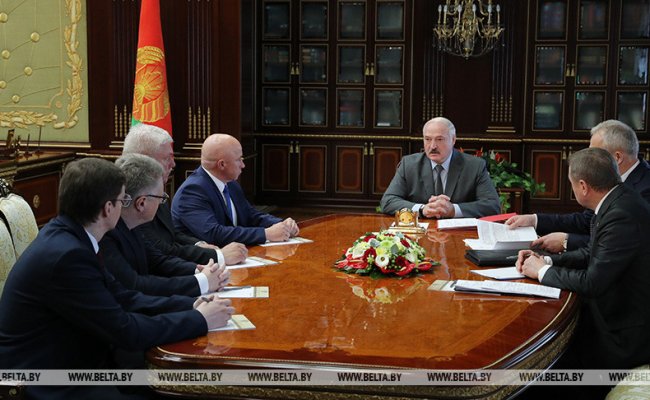 Во внутренние дела Беларуси идет вмешательство извне - Президент