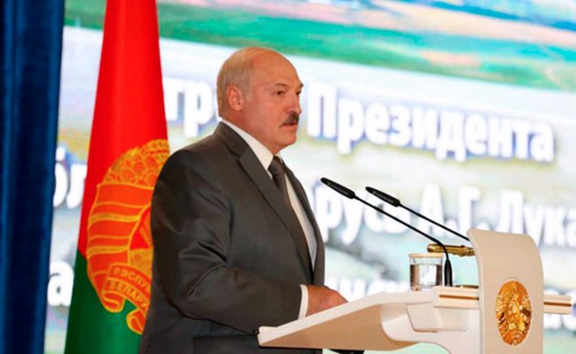 Лукашенко анонсировал внесение поправок в Конституцию Беларуси