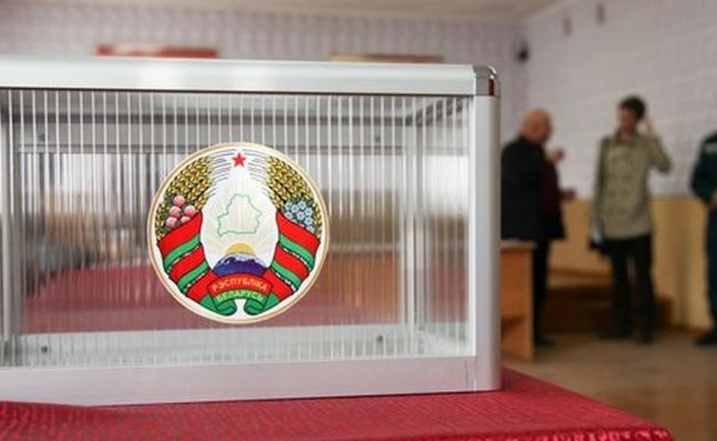 «Незыгарь»: В Кремле рассчитывают, что президентские выборы в Беларуси пройдут «с соблюдением приличия»