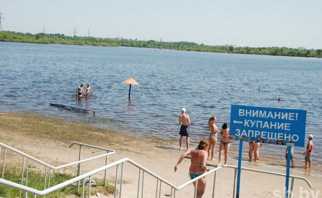 В Беларуси запретили купание в 18 зонах отдыха