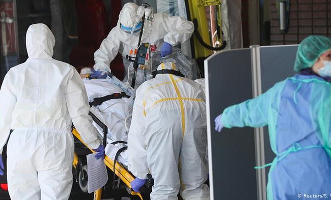Около 60 тысяч заболевших COVID-19 в Беларуси выписали