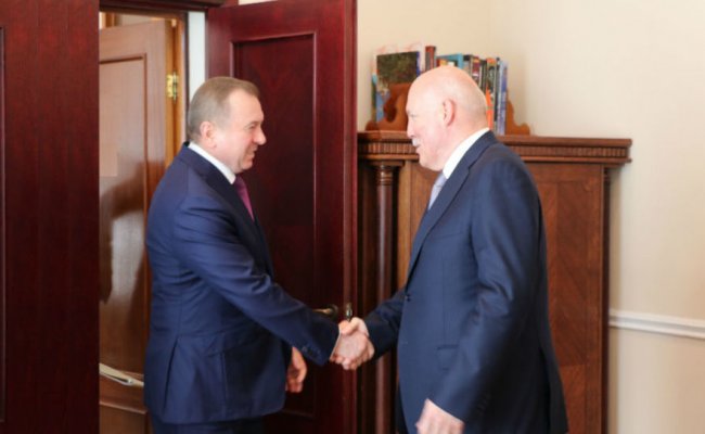 Мезенцев обсудил с Макеем участие российских наблюдателей на президентских выборах в Беларуси