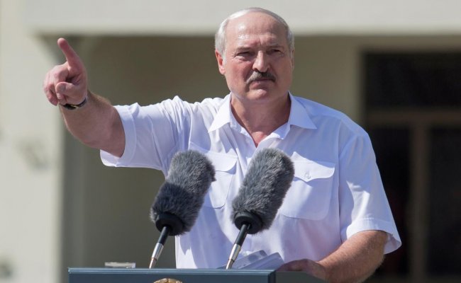 Лукашенко назвал нацистами членов координационного совета и пообещал ответственность