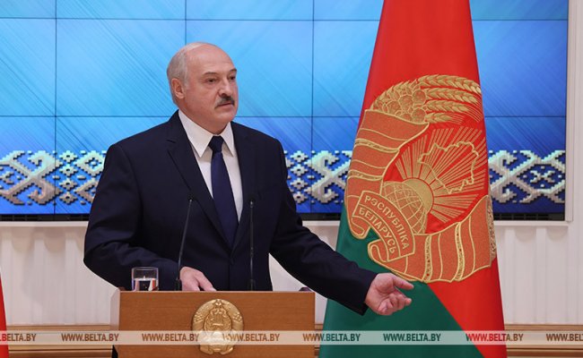 Минюст Беларуси проведет перерегистрацию партий