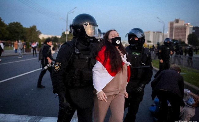«Весна»: правоохранители задержали более 250 протестующих в ходе акций 23 сентября