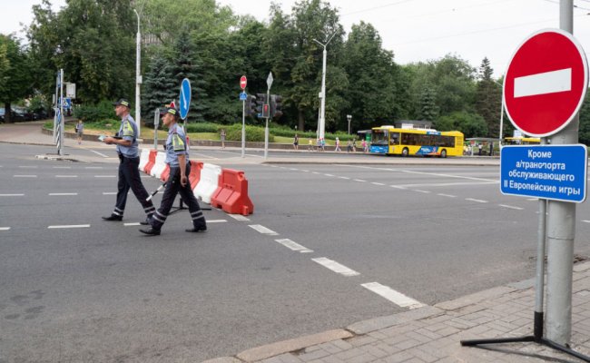 МВД ограничило движение транспорта в Минске