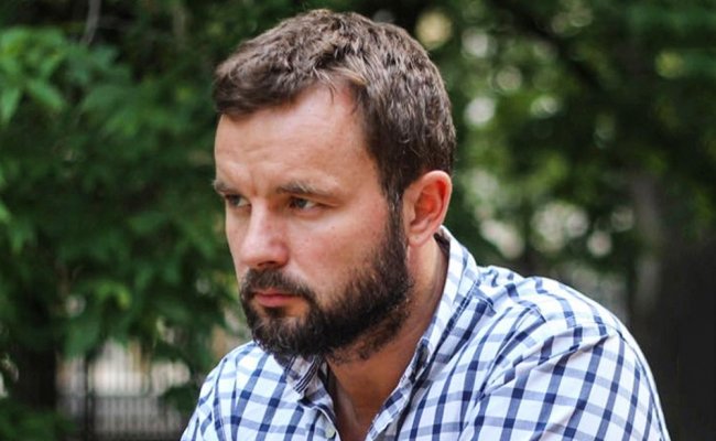 «Незыгарь»: политтехнолога Шклярова выпустили из СИЗО