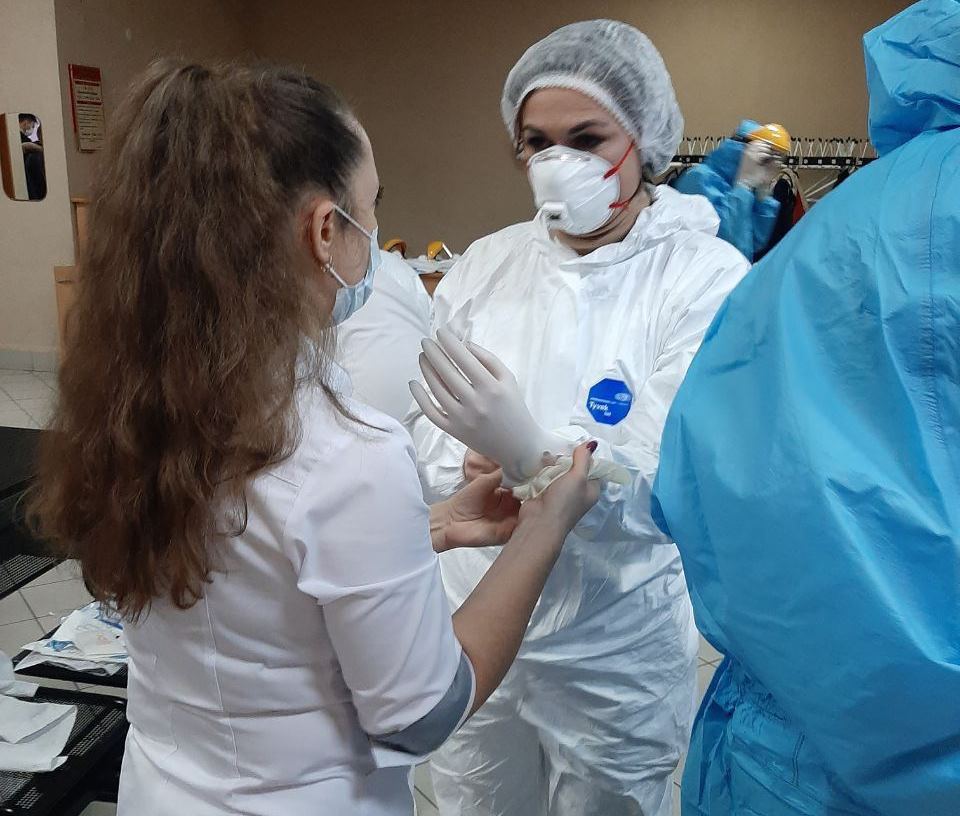 Пресс-секретарь Лукашенко Эйсмонт привилась российской вакциной от коронавируса
