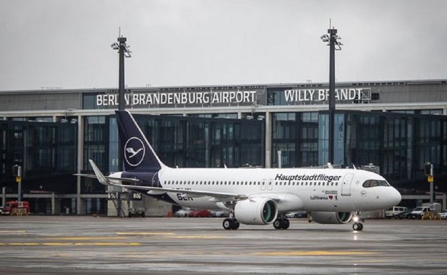 Новый международный аэропорт открыли в Берлине
