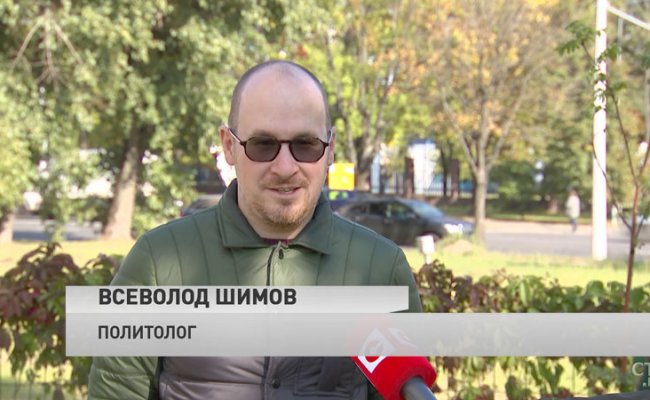 «Сотрудники предприятий и бюджетники» – эксперт рассказал, кто первым почувствует последствия отключения Беларуси от SWIFT
