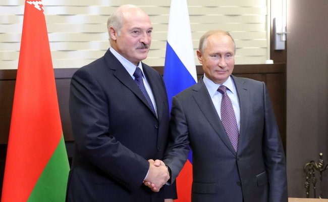 Минчане из «протестного движения» призвали Путина прекратить любую поддержку Лукашенко