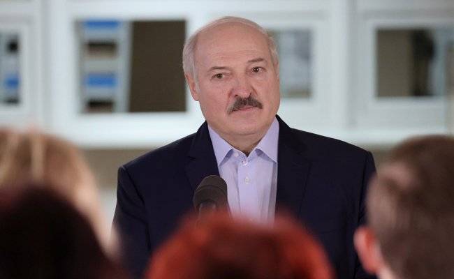 «Незыгарь»: Лукашенко планирует избираться на пост Генсекретаря Всебелорусского народного собрания