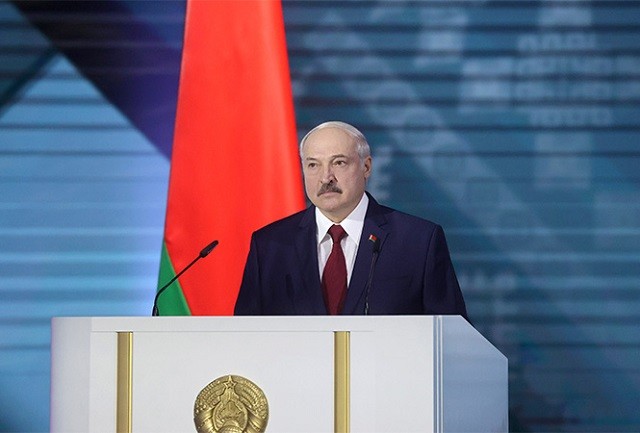 Лукашенко о перераспределении власти: Размывать полномочия Президента мы не будем