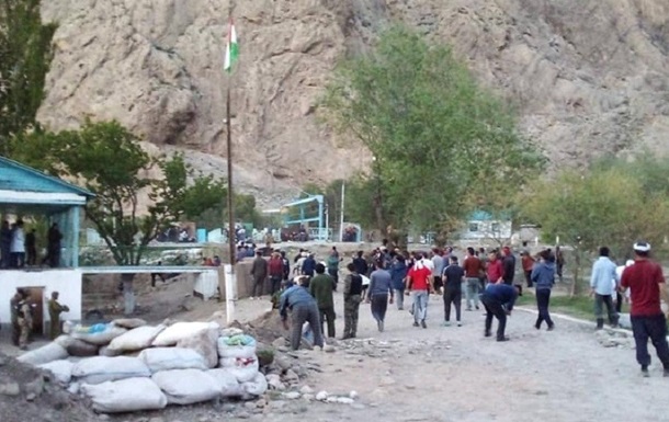 ОДКБ призвала к немедленному прекращению конфликта на границе Таджикистана и Кыргызстана