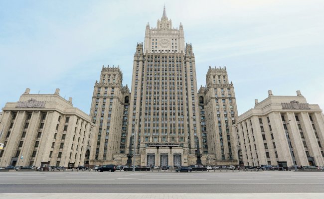 МИД РФ: Чехия выслала российских дипломатов из-за раскрытия заговора о покушении на Лукашенко