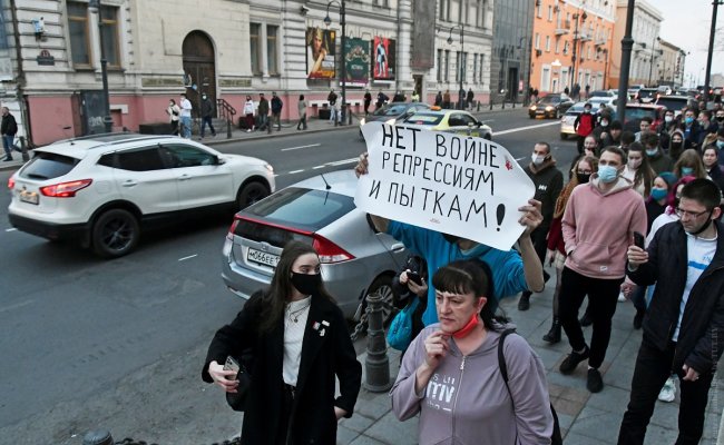 В РФ прошли акции в поддержку Навального: задержаны более 1600 человек