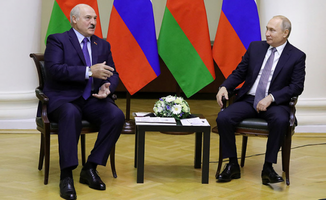 Песков: Лукашенко и Путин могут встретиться в конце мая