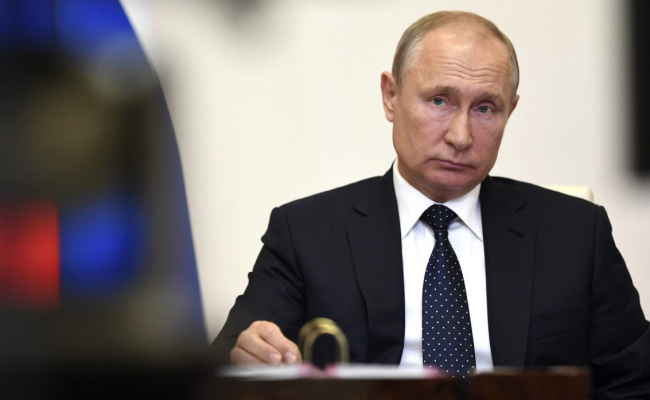Путин пообещал «выбить зубы» тем, кто посягает на суверенитет России
