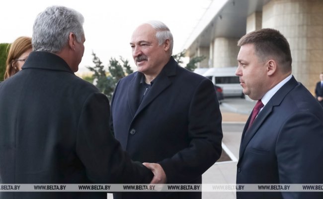 Лидер Кубы выразил поддержку в отношении Лукашенко и осудил заговор против него