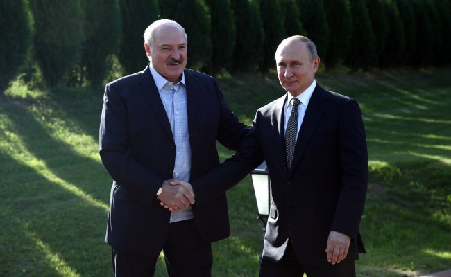 Путин и Лукашенко договорились о госкредите и открытии новых рейсов для «Белавиа»
