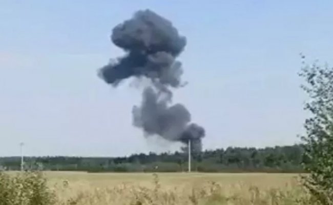 В России во время испытаний разбился военный самолет