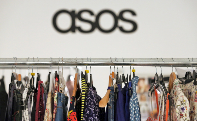 В Беларусь из-за введенных санкций прекратят поставку одежды ASOS