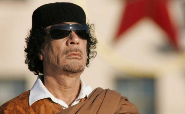 Останки Муаммара Каддафи передадут его племени в Сирте через 10 лет после убийства