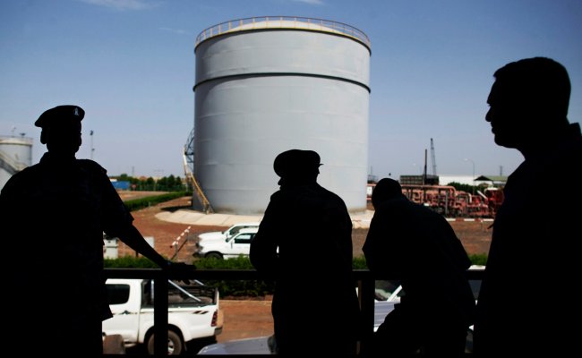 На Востоке Судана протестующие блокировали крупнейший трубопровод