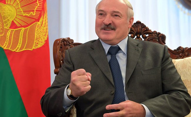 Лукашенко отказался обсуждать Тихановскую с корреспондентом CNN