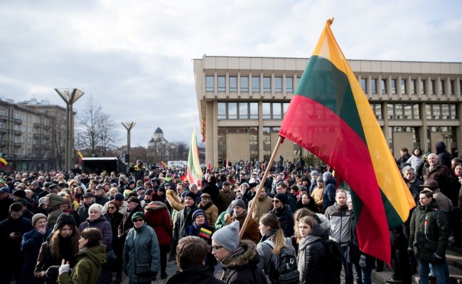 В Литве учительнице грозит до 5 лет тюрьмы за призывы к свержению действующей власти