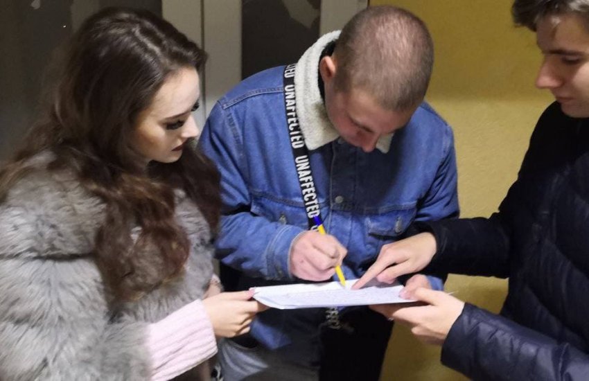 В Крыму собрали 2,5 тысячи подписей под обращением к Лукашенко и депутатам о признании полуострова российским