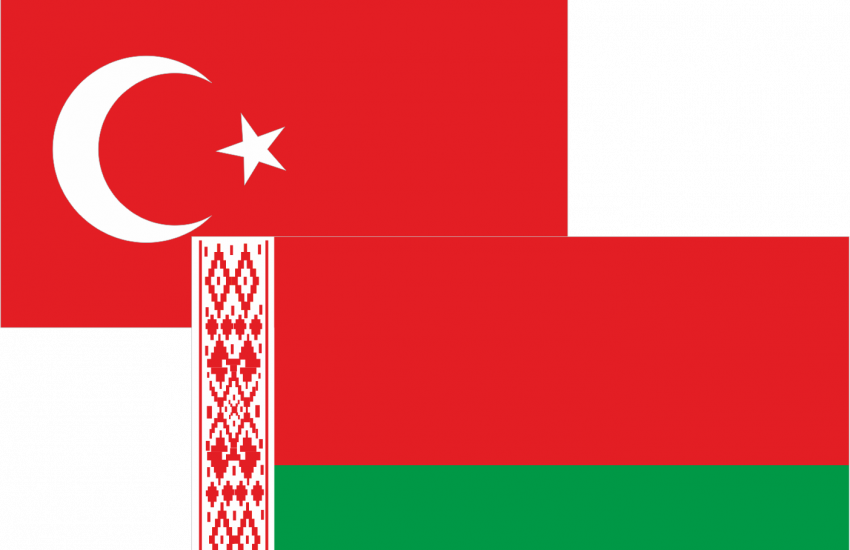 Главы МИД Беларуси и Турции обсудили развитие сотрудничества