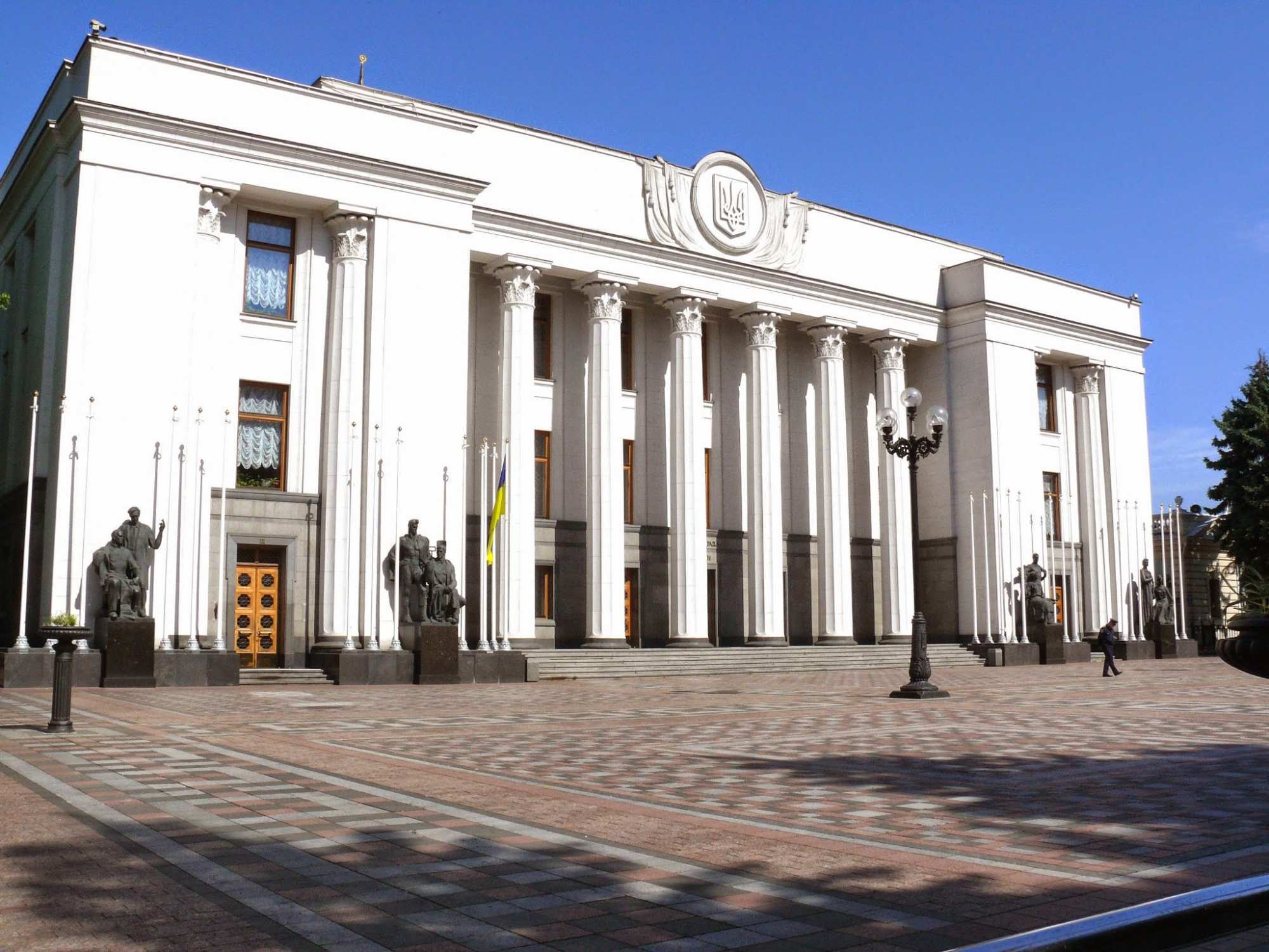 Украинские парламентарии отменили разрешения на автоперевозки с Беларусью
