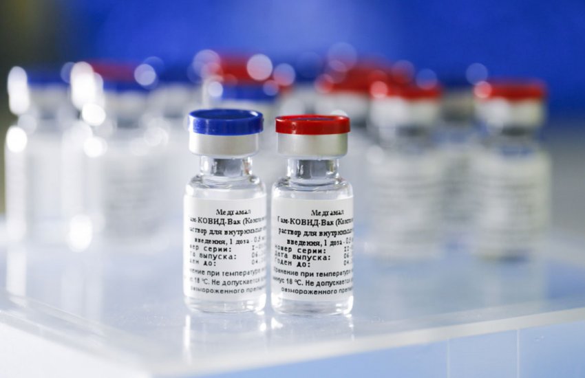 Более 2,8 млн белорусов получили первую дозу вакцины от коронавируса - Минздрав