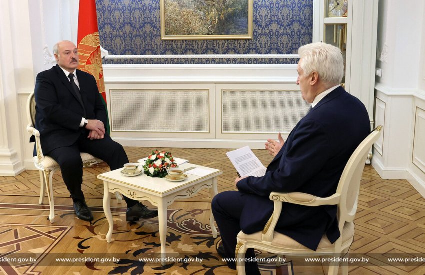 Лукашенко дал большое интервью российскому журналу «Национальная оборона»