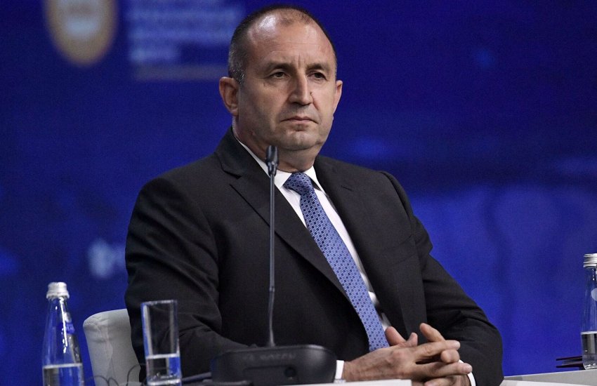 Действующий президент Болгарии побеждает во втором туре выборов - ЦИК