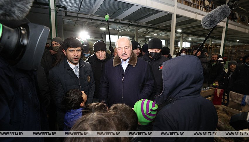 Если миграционную проблему не решить сейчас, потом сдержать мигрантов на границе будет невозможно - Лукашенко