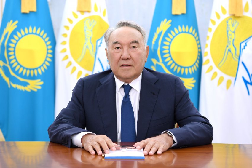 Назарбаев заявил, что не признал Крым российским из-за похожей ситуации с Южной Осетией