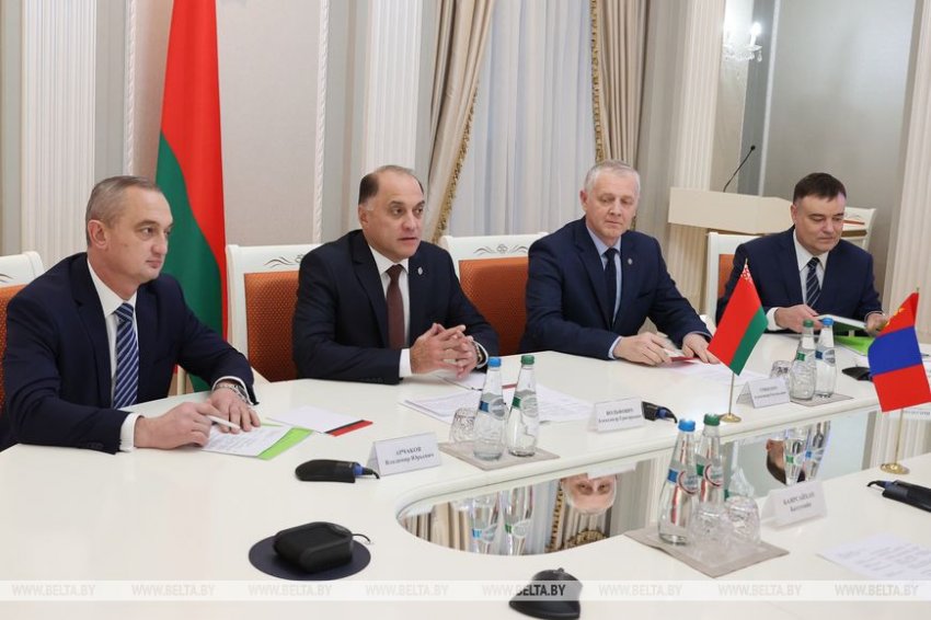 Беларусь и Монголия собираются усилить взаимодействие в сфере безопасности